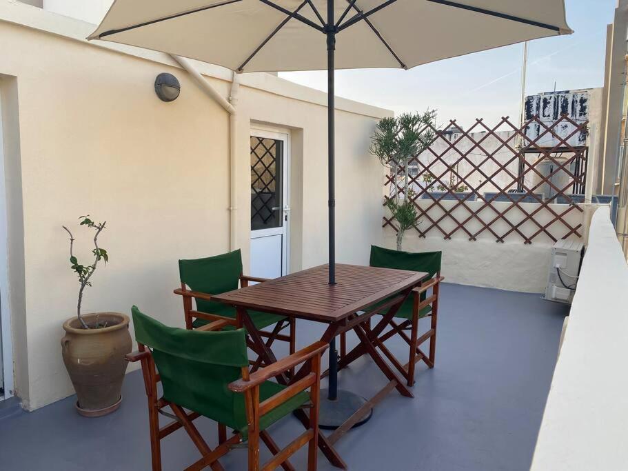 Appartement With Private Rooftop Terrace *